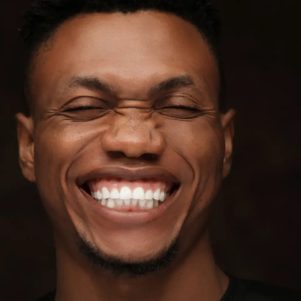 dents blanchis au cabinet dentaire du golf cdg en rdc